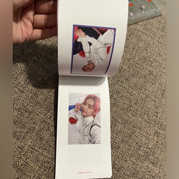 TXT MINISODE1 : BLUE HOUR ALBUM - Picture 8 of 12